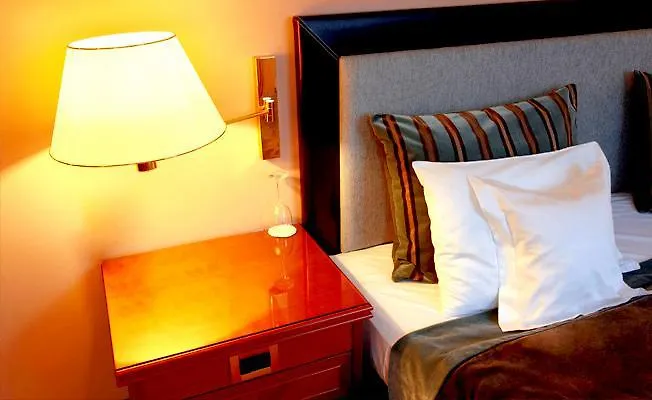 Apartment Le Savoy Promenade Des Anglais Nice